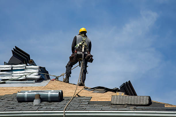 Professional Gutter Installation technician working in Schodack Landing, NY